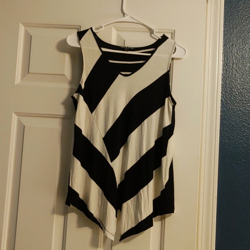 Cable & Gauge Womens Top Petite